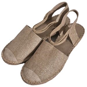 Rialto Crest Fabric Closed Toe Casual Wedge Shoes Metallic Beige Size 7.5